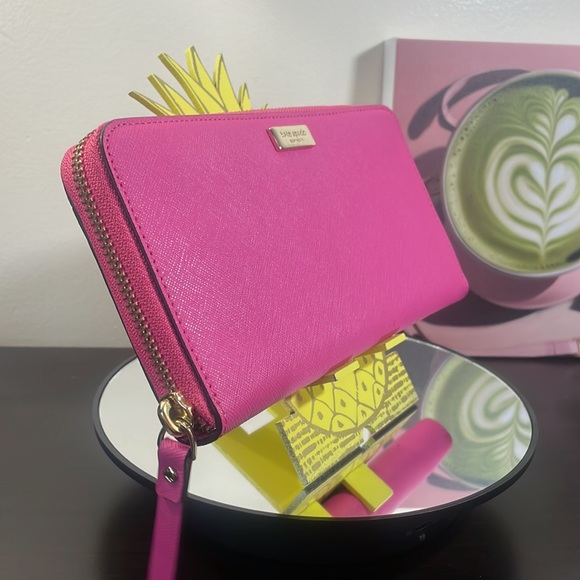 Kate Spade Full Zip Wallet ! - Picture 5 of 8